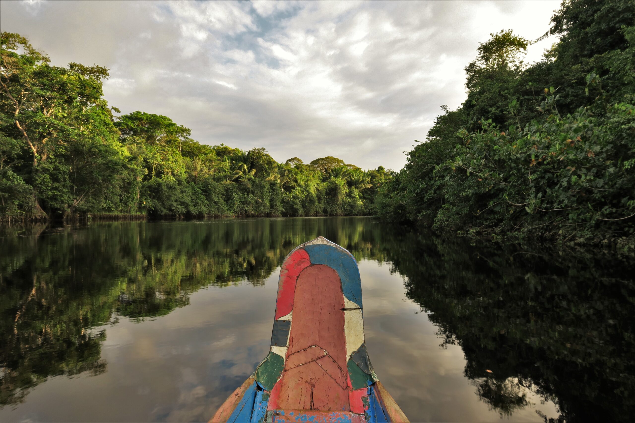 Boot Suriname rivier