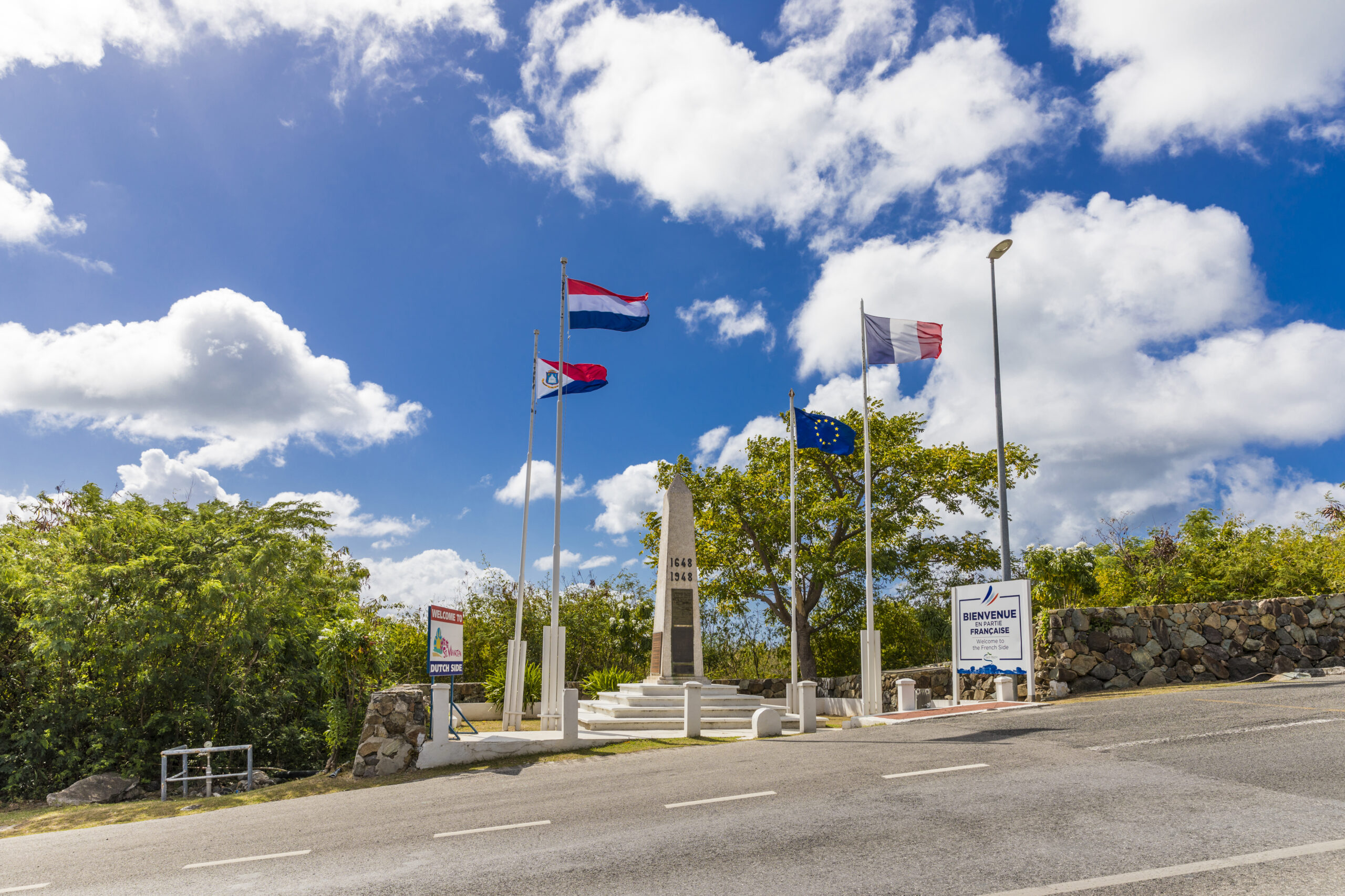 St Maarten Sint Maarten SXM Nederlands Frans Grens