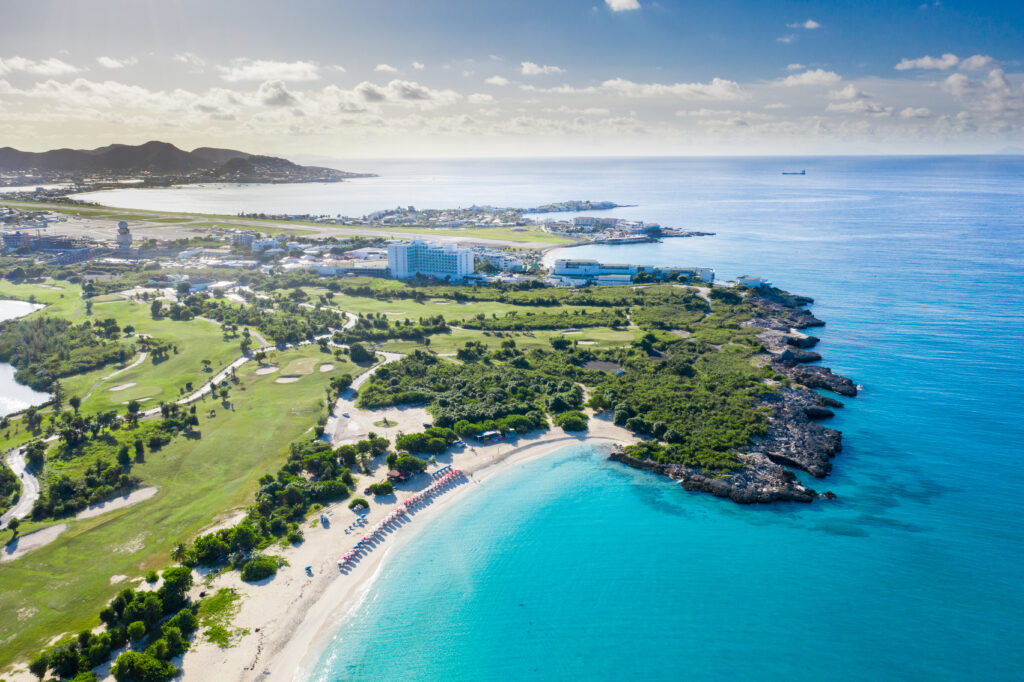 St Maarten uitzicht vakantie strand beach SXM Sint Maarten