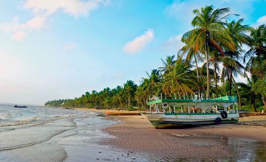 Suriname boot strand