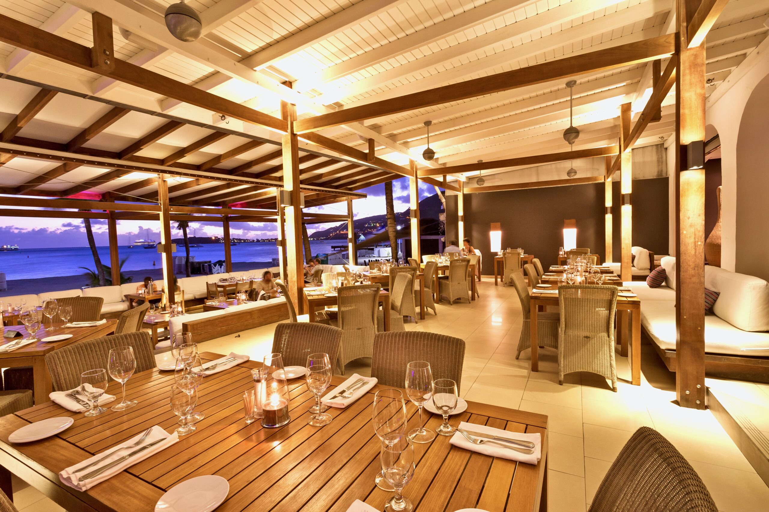 Holland House Beach Hotel Sint Maarten Restaurant