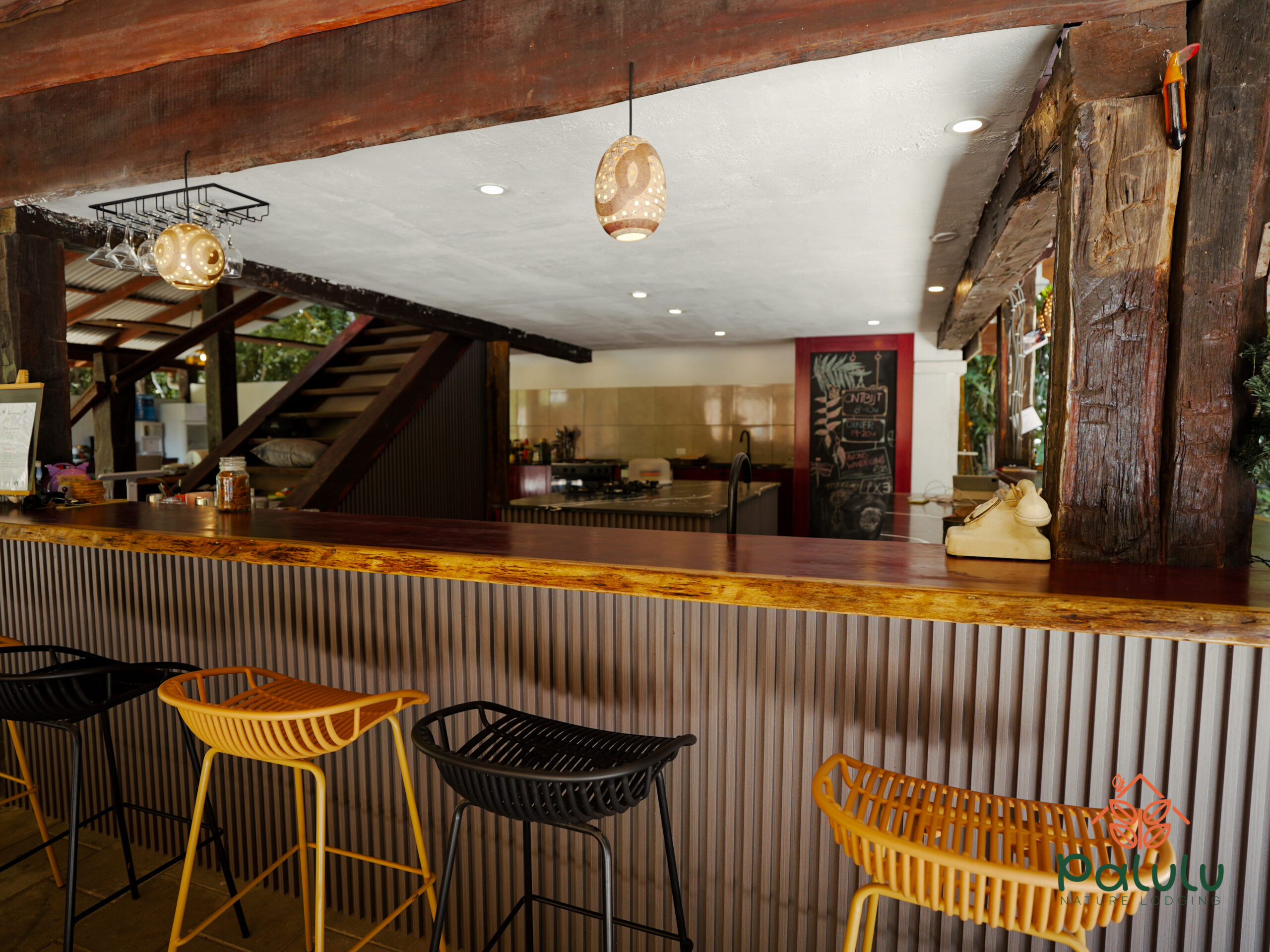 Palulu accommodatie, Suriname, natuur, keuken, restaurant