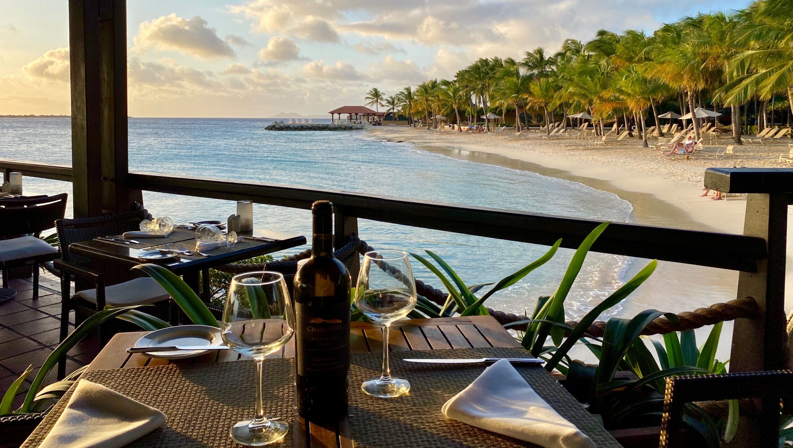 Dinner table overlooking beach LR