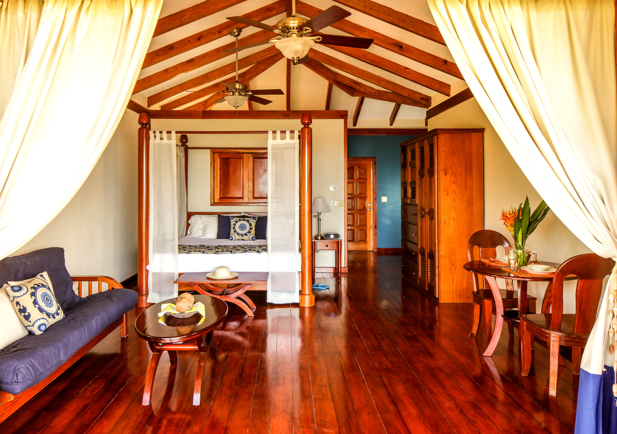 Hopkins Bay Resort Belize accommodatie slaapkamer