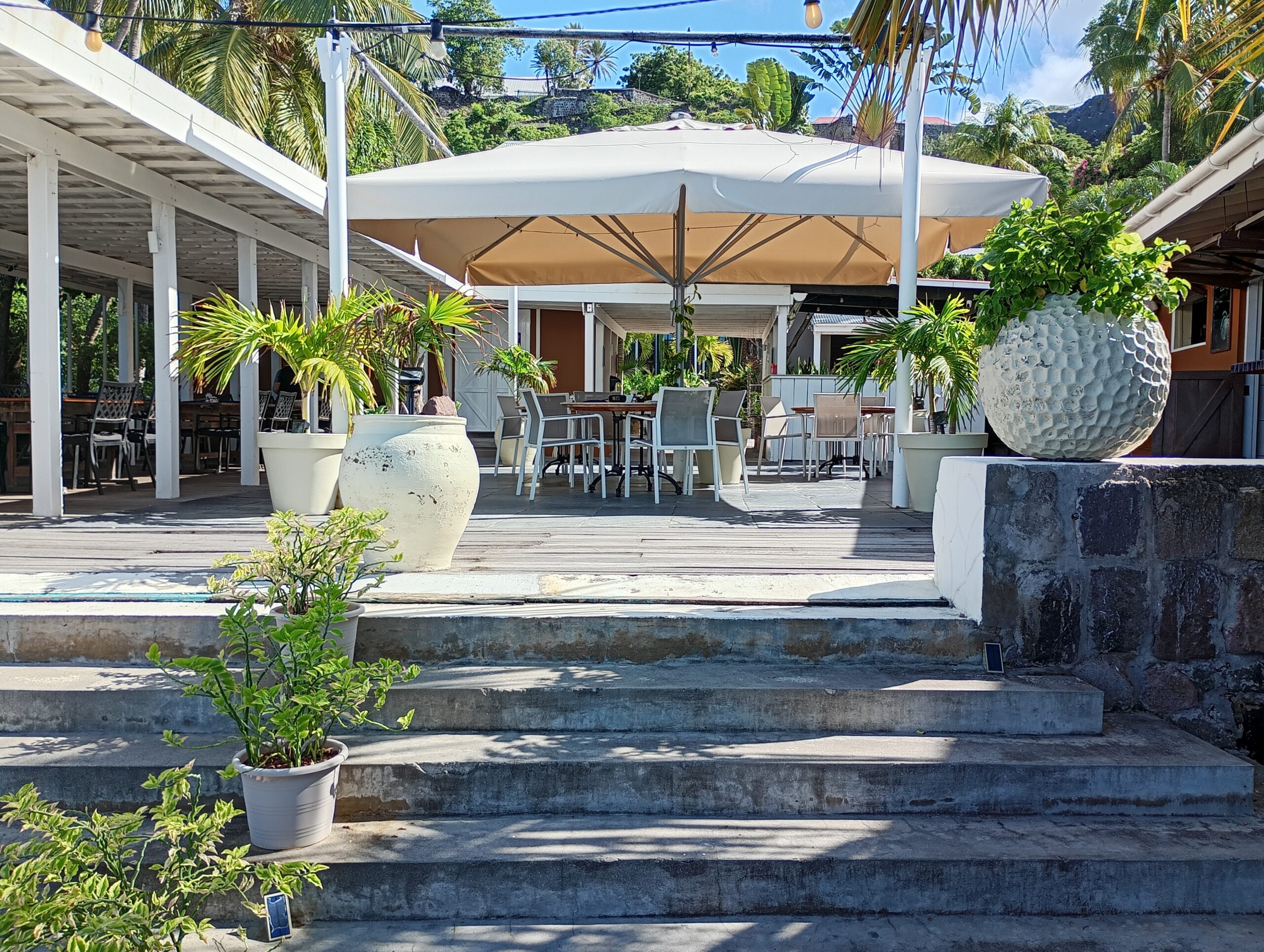 the Old Gin House Sint Eustatius Restaurant