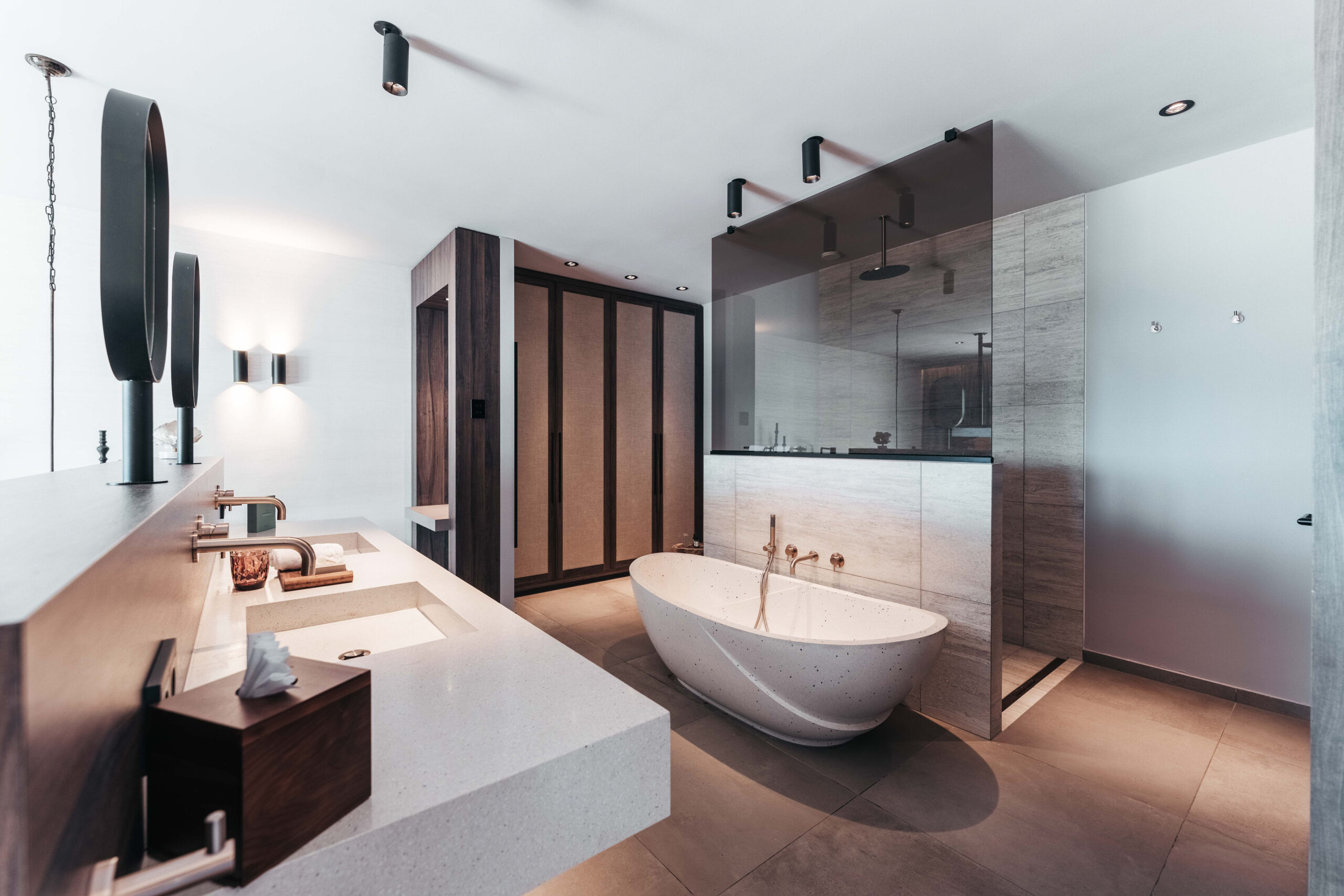 the Kontiki Curacao Luxe Suite