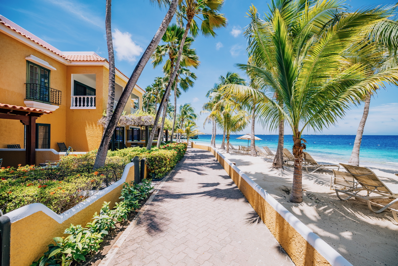 Suites beach perspective