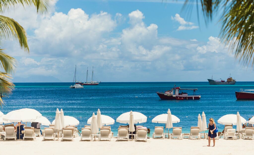 Holland House Beach Hotel Sint Maarten