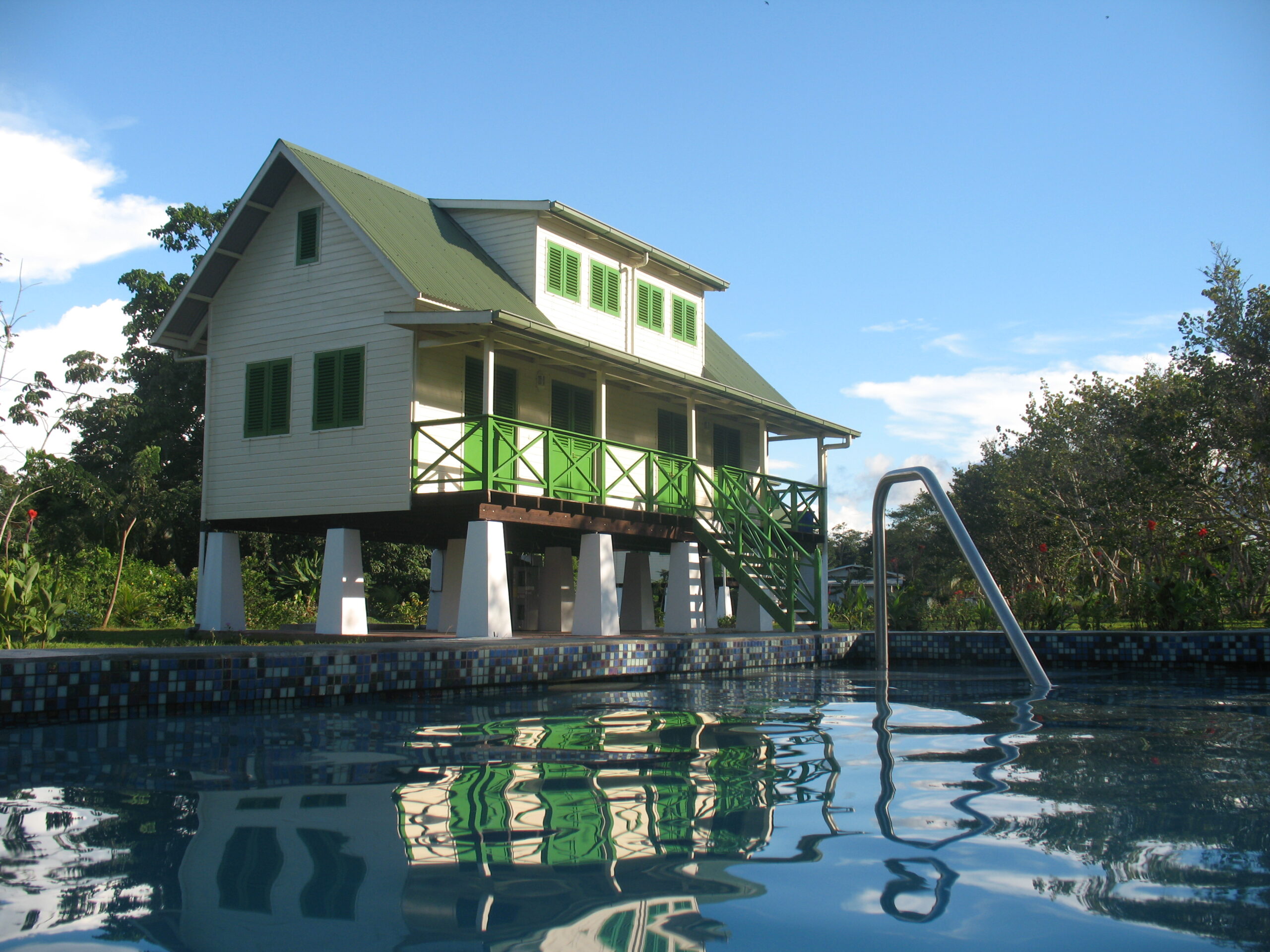 Accommodatie Suriname, Bloemendaal appartementen