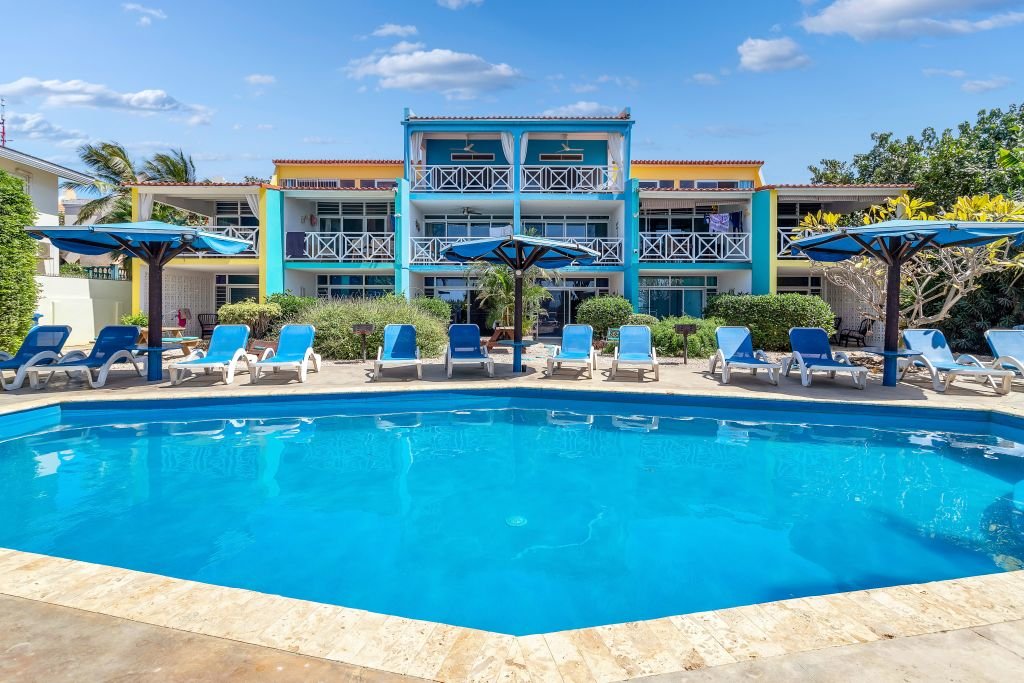 bonaire-oceanfront-apartments-3