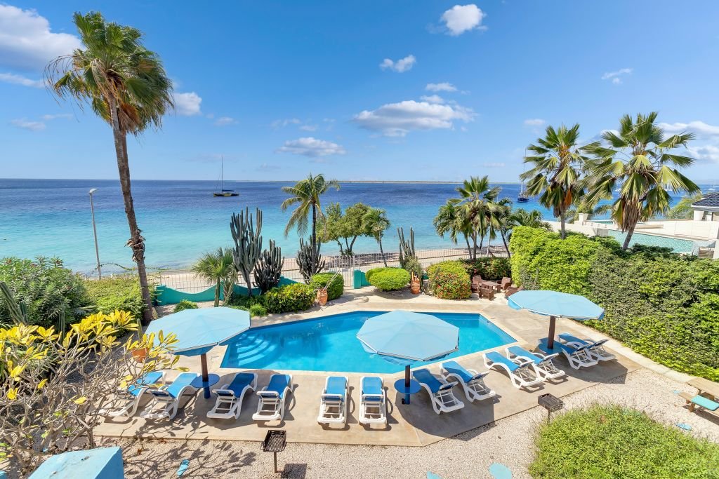 bonaire-oceanfront-apartments-4