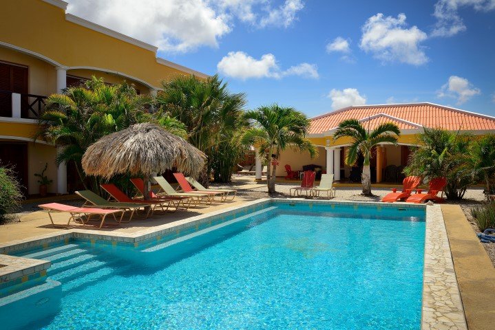 djambo-bonaire-3