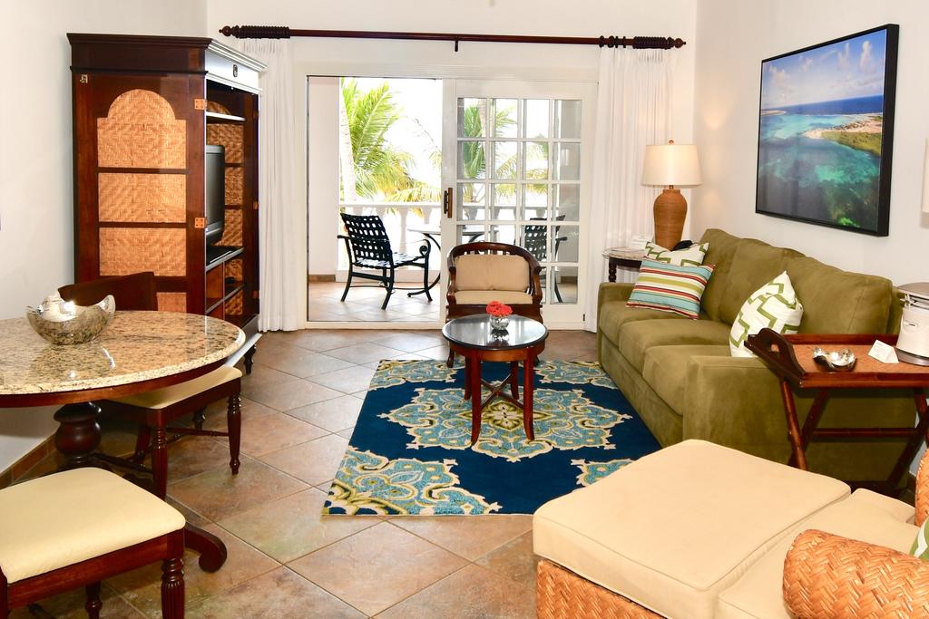 harbour-village-beach-club-5