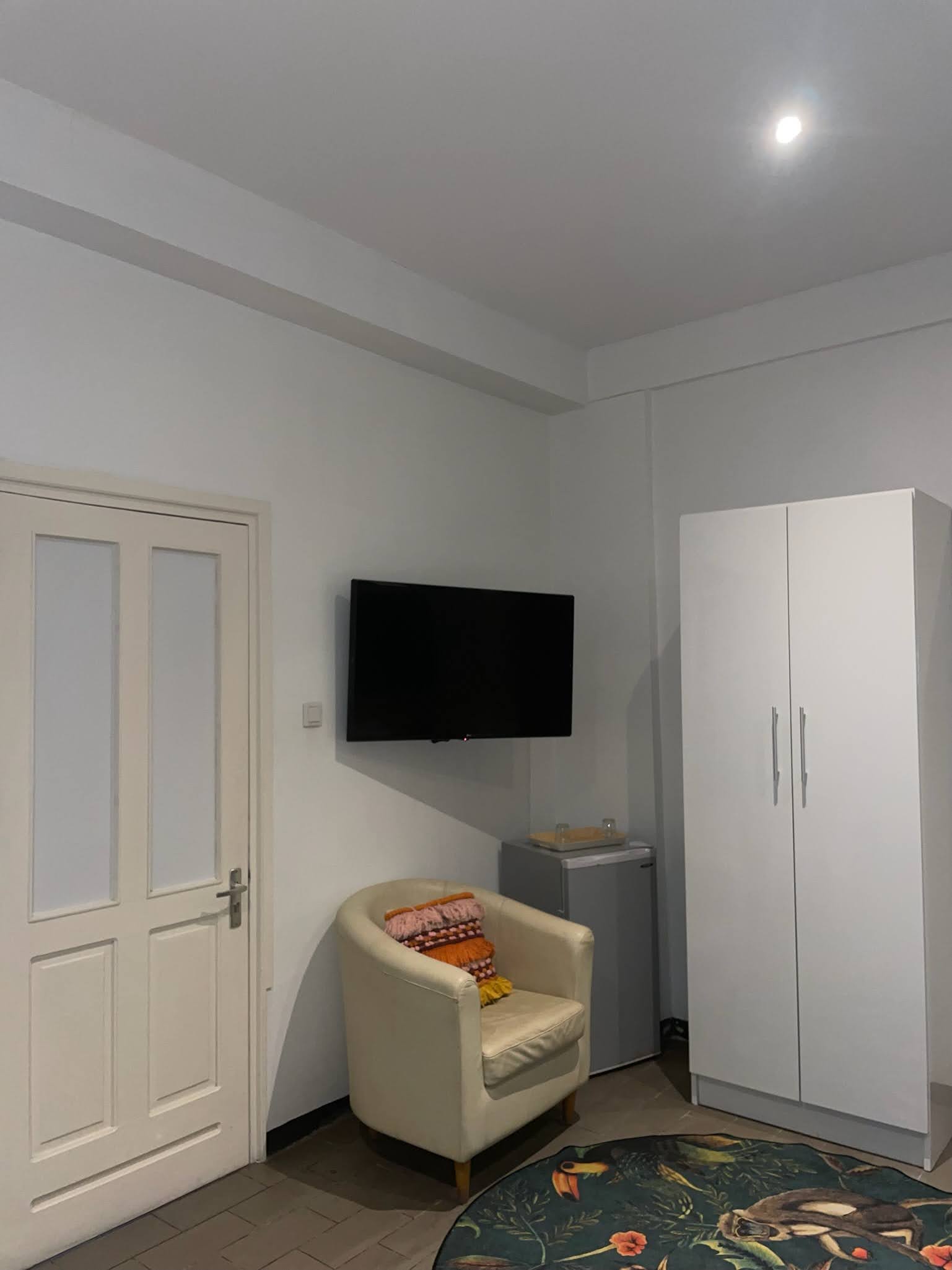 Holland lodge-Suriname-Paramaribo-accommodatie-slaapkamer