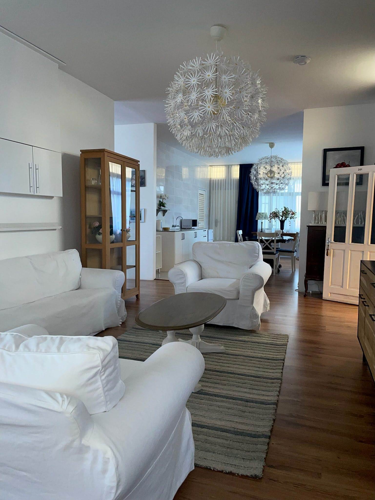 Holland Lodge-Suriname-Paramaribo-accommodatie-woonkamer