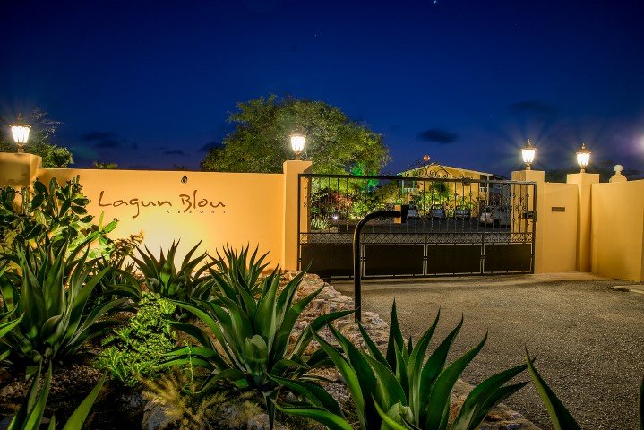 lagun-blou-13