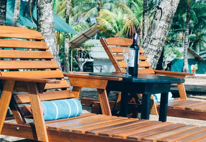 overbridge-river-resort-Suriname-accommodatie-rivier-ligbedden