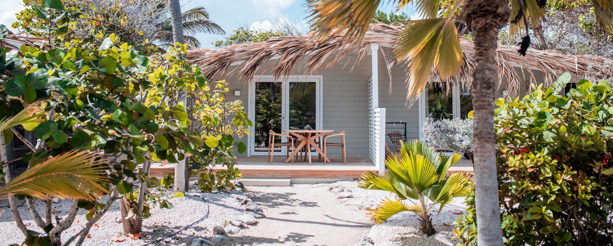 Sorobon Luxury Resort, Bonaire, Accommodatie, aan zee, terras