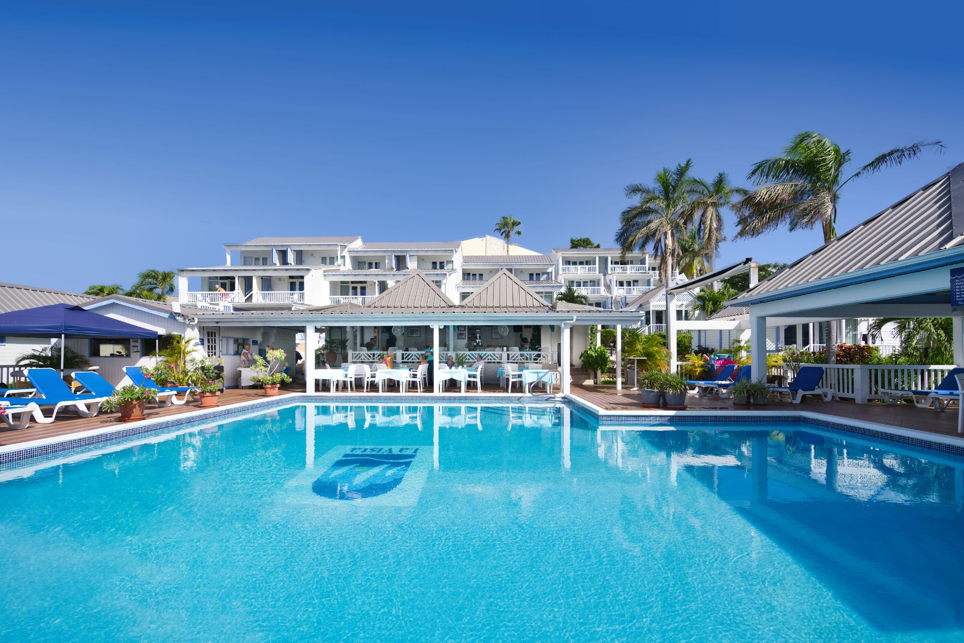 La Vista Resort St Maarten Vakantie Zwembad Restaurant Sint Maarten SXM Kleinschalig Simpson Bay