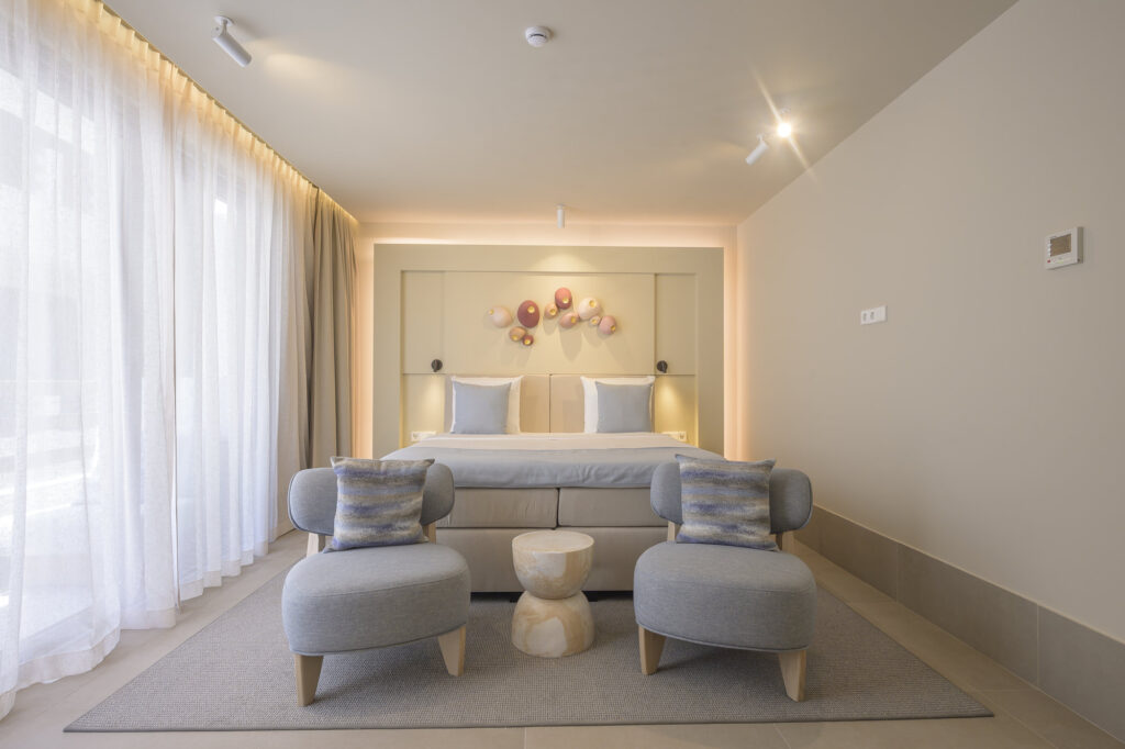 Art Hotel Curacao,slaapkamer luxury room, zeezicht