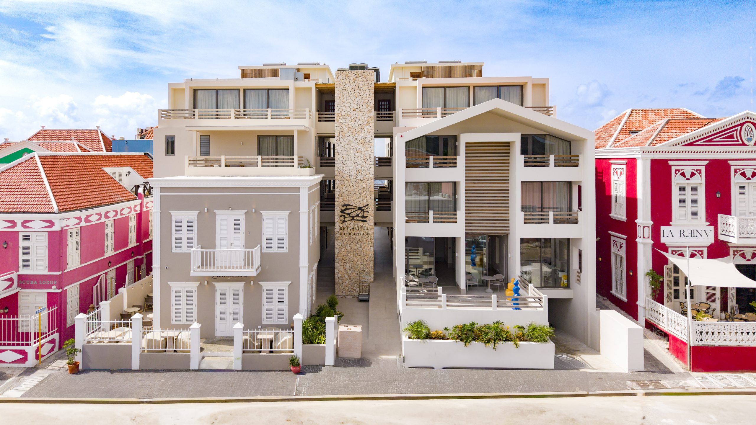 Art Hotel Curacao penthouse accommodatie en ingang