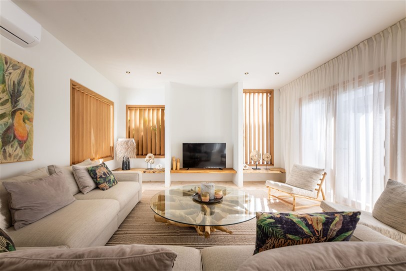 Villa huren curacao villa Bamboo woonkamer