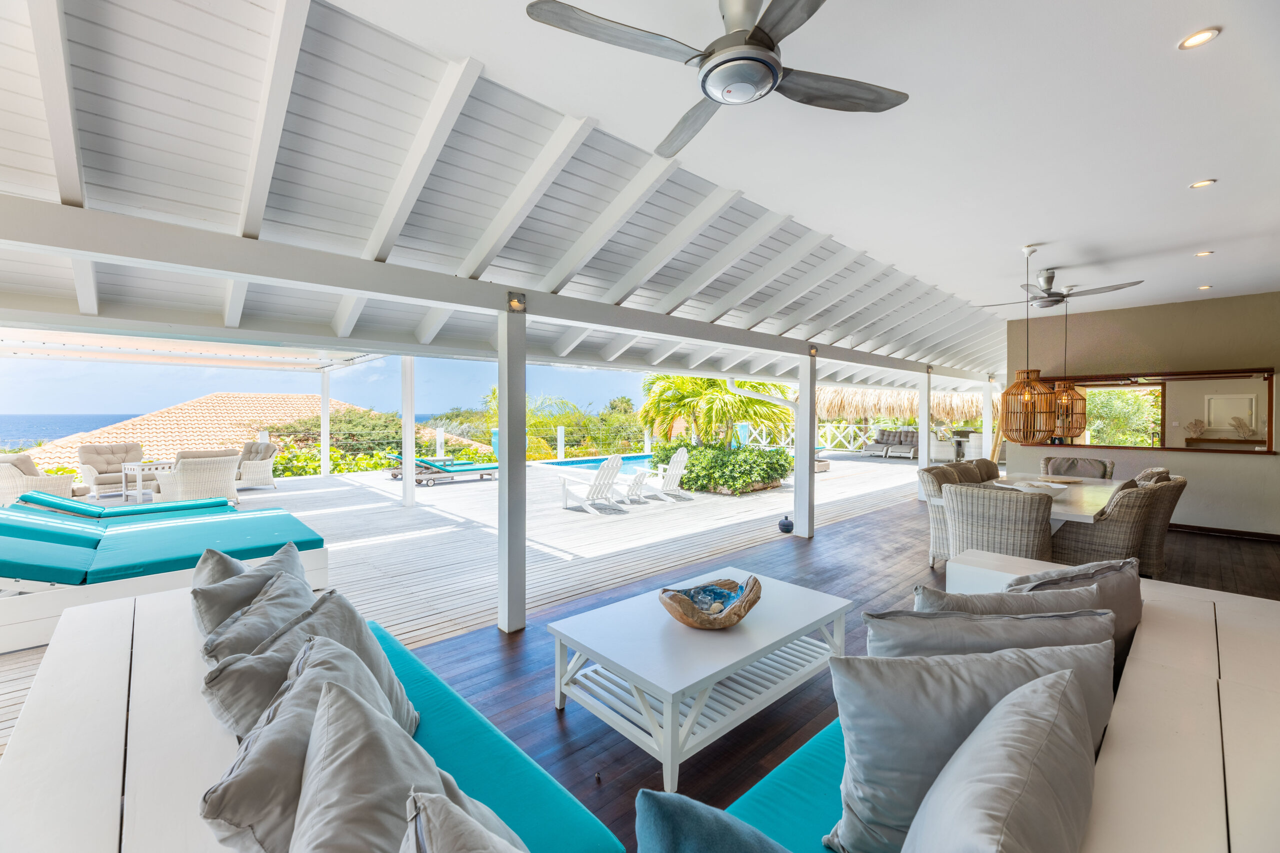 Villa huren curacao villa C-05 Terras met uitzicht accommodatie