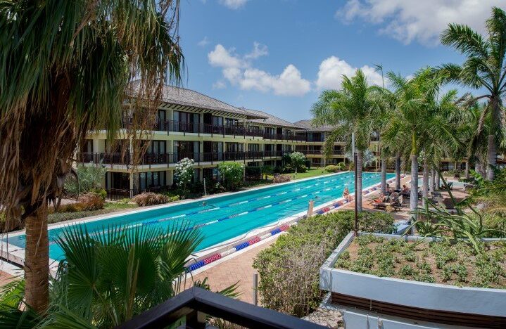LionsDive Beach Resort Curacao, Mambo, accommodatie zwembad